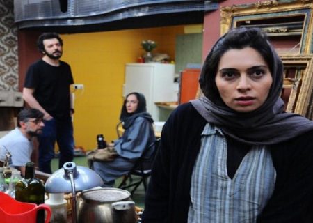 «ملخ» در کارلووی واری به نمایش در می آید