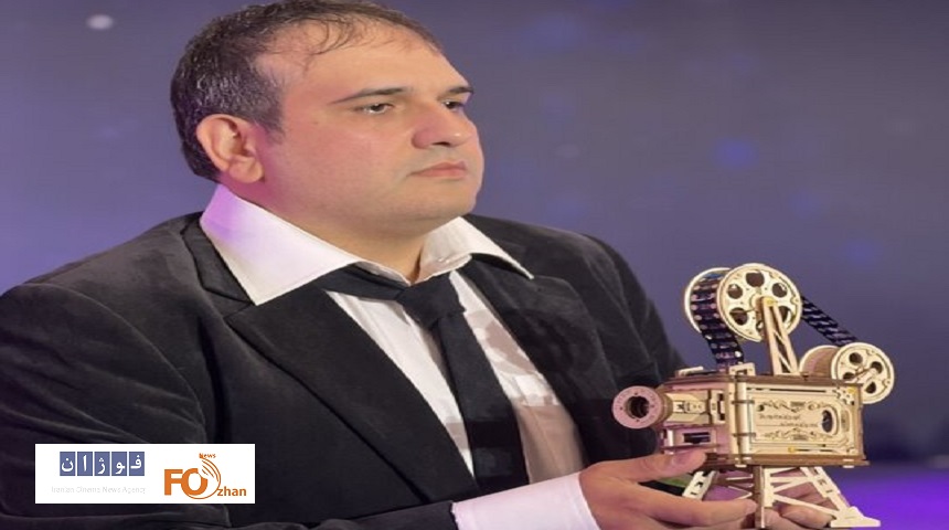 «رضا درمیشیان»از شانگهای جایزه افتخاری گرفت