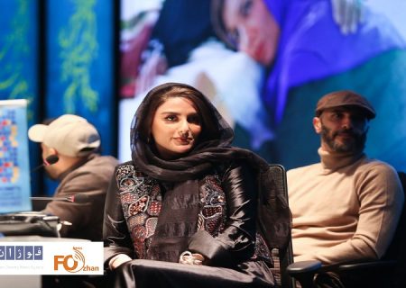 نشست فیلم«آبستن» برگزار شد