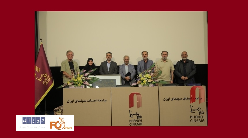 علی دهکردی در مراسم تودیعش گفت: خون دل زیادی خورده‌ایم