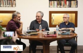 نشست «کتاب و سینما؛ آنها که می‌خرند آنها که می‌فروشند» برگزار شد