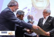 مراسم اهدای گواهینامه درجه یک هنری به مجید مظفری برگزار شد
